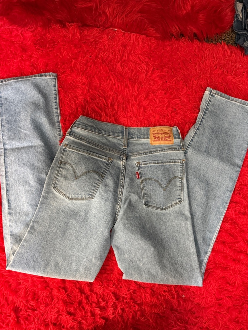 Levi's Light Blue Straight Leg Jeans - Picture 2 of 2